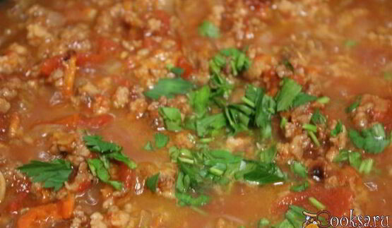 ячневая каша с мясным соусом