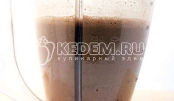 бананово-шоколадный коктейль