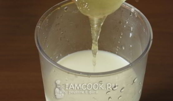 чернично-ежевичный коктейль