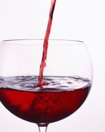 Рецепт домашнего рябинового вина из черноплодной рябины