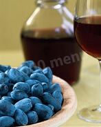 Домашнее вино из жимолости