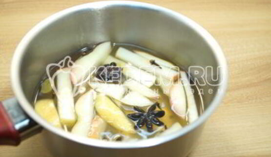 яблочный глинтвейн