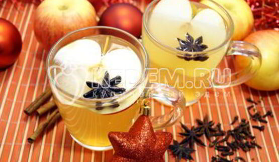 яблочный глинтвейн