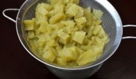 квас из ревеня