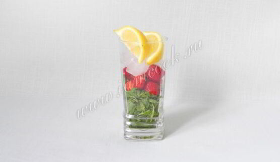 клубничный мохито, безалкогольный