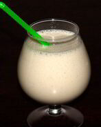 Молочный коктейль с мороженым