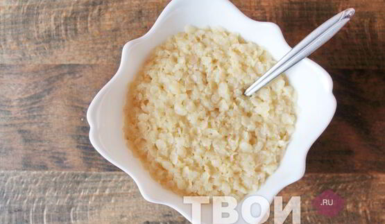 молочный коктейль в блендере