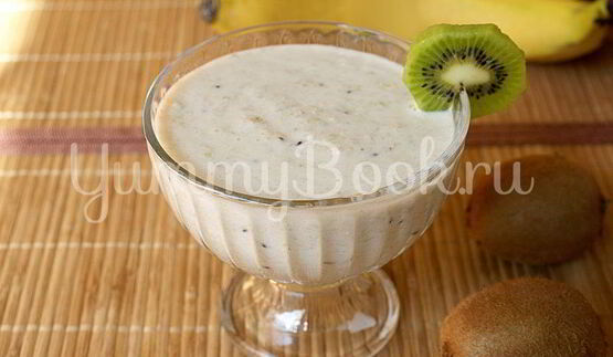 овсяное смузи с фруктами