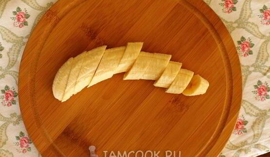 смузи с киви, бананом и молоком