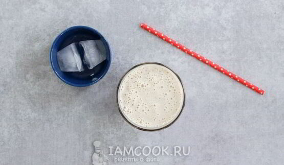 смузи с овсянкой и бананом