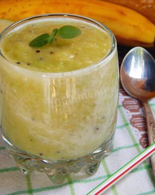 Смузи яблоко киви банан