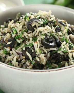 Греческий рисовый салат