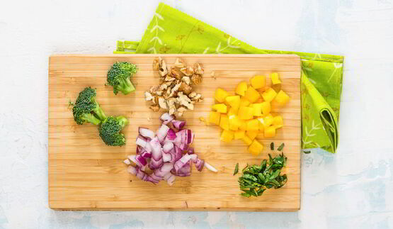 салат с гречкой, сладким перцем и броколли