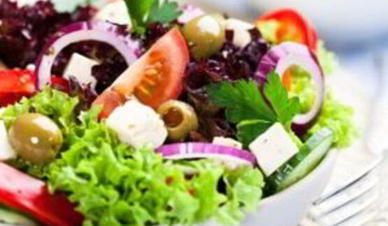 традиционный греческий салат