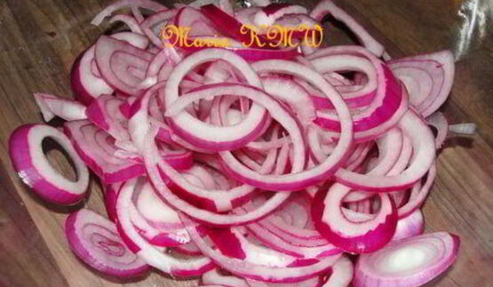 салат картофельный с помидорами