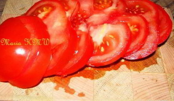 салат картофельный с помидорами