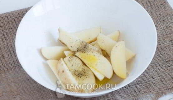 салат с запеченным картофелем