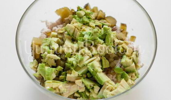 салат оливье без майонеза и картофеля