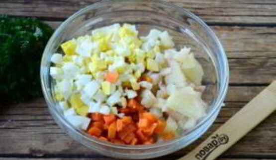 салат оливье в лаваше