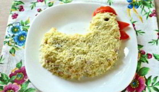 салат в виде петуха оливье