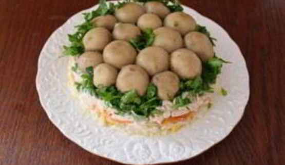 салат грибная полянка с курицей
