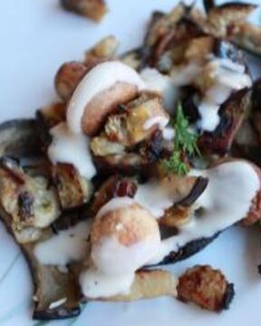 Салат из баклажан с соевым соусом и имбирем