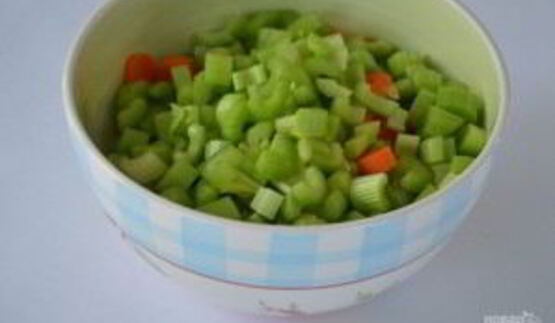 салат из сельдерея и моркови