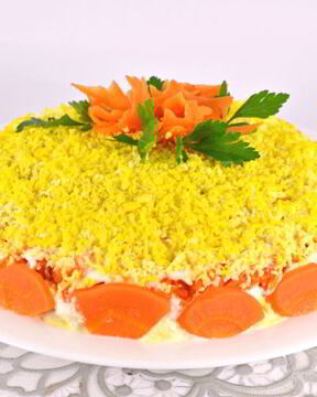 Салат Мимоза с картофелем и твердым сыром