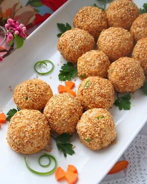 Салатные шарики мимоза