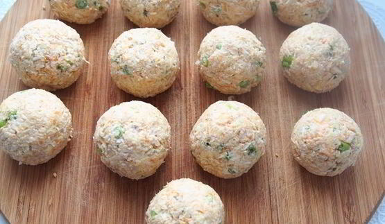 салатные шарики мимоза