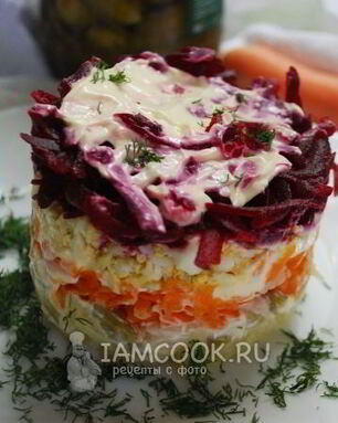 Салат Под Шубой с солеными огурцами