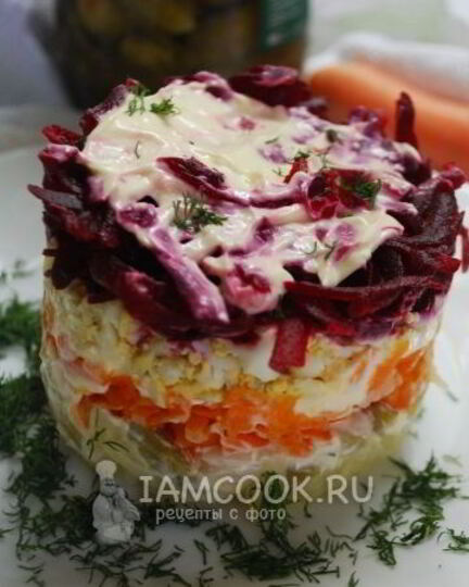 Рецепт салата под шубой с солеными огурцами