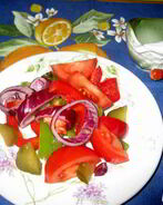 Салат постный Весеннее счастье из овощей