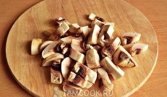 салат с говядиной и грибами