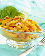 Салат с перцем и яблоком