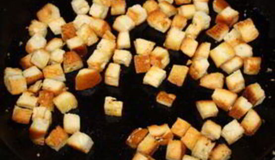 салат цезарь классический