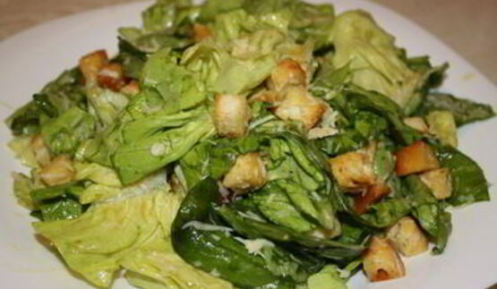 салат цезарь классический