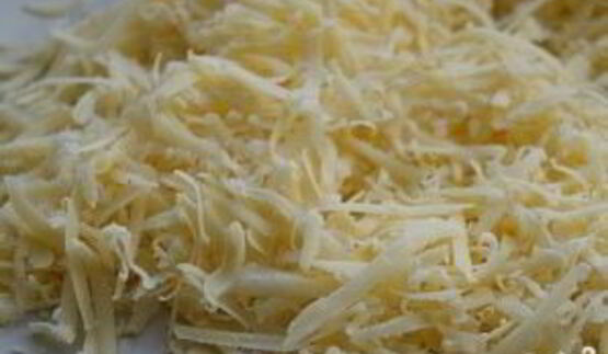 салат цезарь с морепродуктами