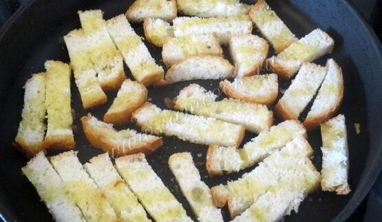 салат цезарь с семгой