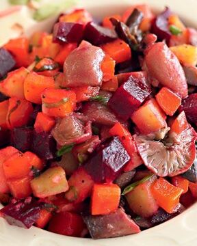 Винегрет с солеными грибами