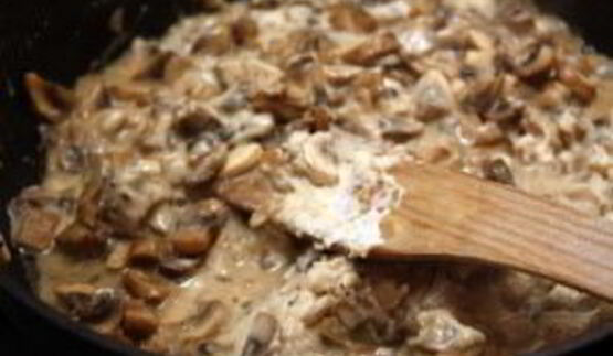соус грибной со сметаной