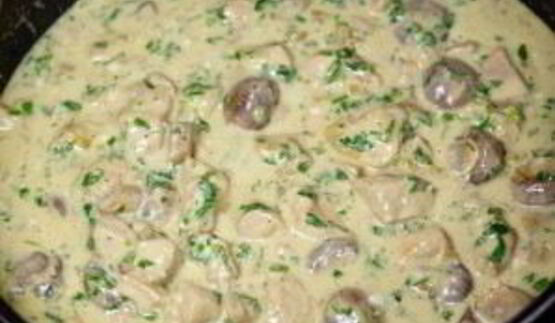 соус с курицей и грибами