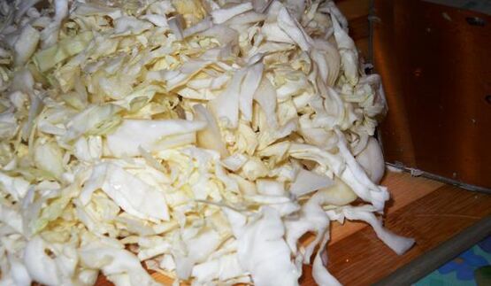 борщ постный с килькой и грушами