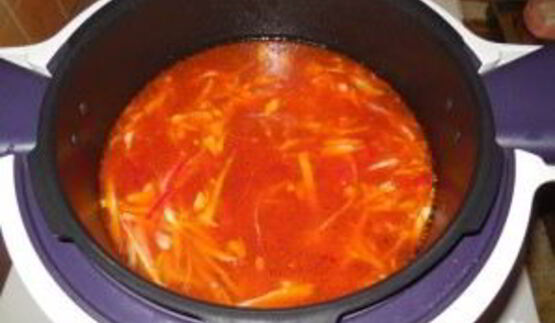 борщ с фасолью и мясом