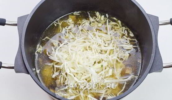 борщ с грибами