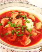 Борщ с пельменями