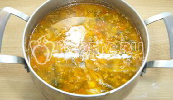 борщ со щавелем и овощами