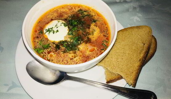 красный борщ из индейки