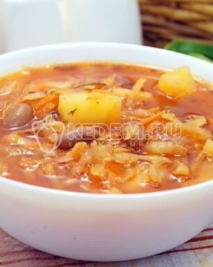 Постный борщ с фасолью