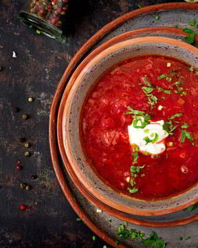 Традиционный холодный борщ